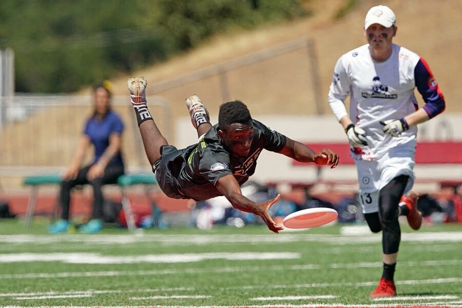 AUDL Dive